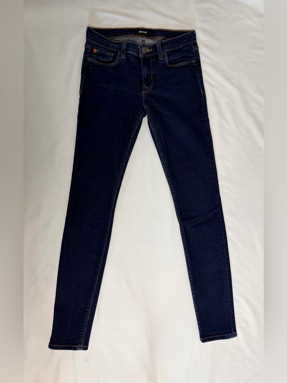 NWOT - Hudson Jeans Krista Super Skinny - Size 27